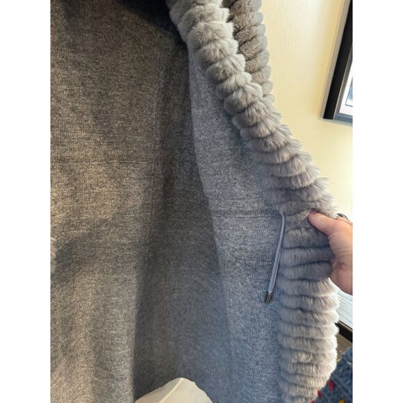 Stunning Annabelle New York 3/4 length rabbit fur coat; small must see - Picture 7 of 8